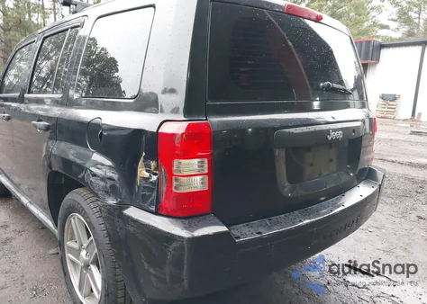 2008 Jeep Patriot Sport from USA, damaged, VIN 1J8FT28088D504987